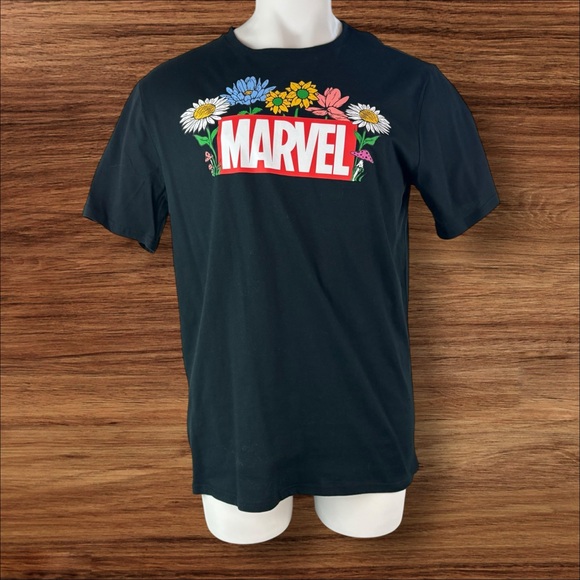 Marvel Flower Bed Mens Graphic Logo T-Shirt Size Large by Neff NWT (336) - Picture 1 of 6